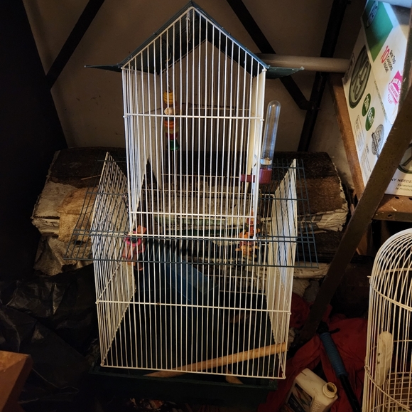 White Bird Cage for Pets - Picture 1 of 2